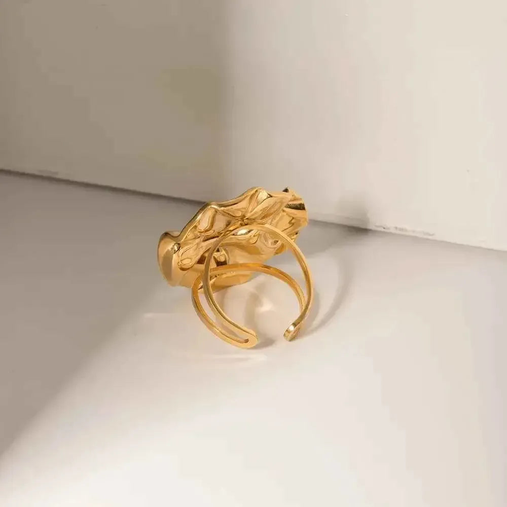 Gold Adjustable Ring – Modern Minimal Design