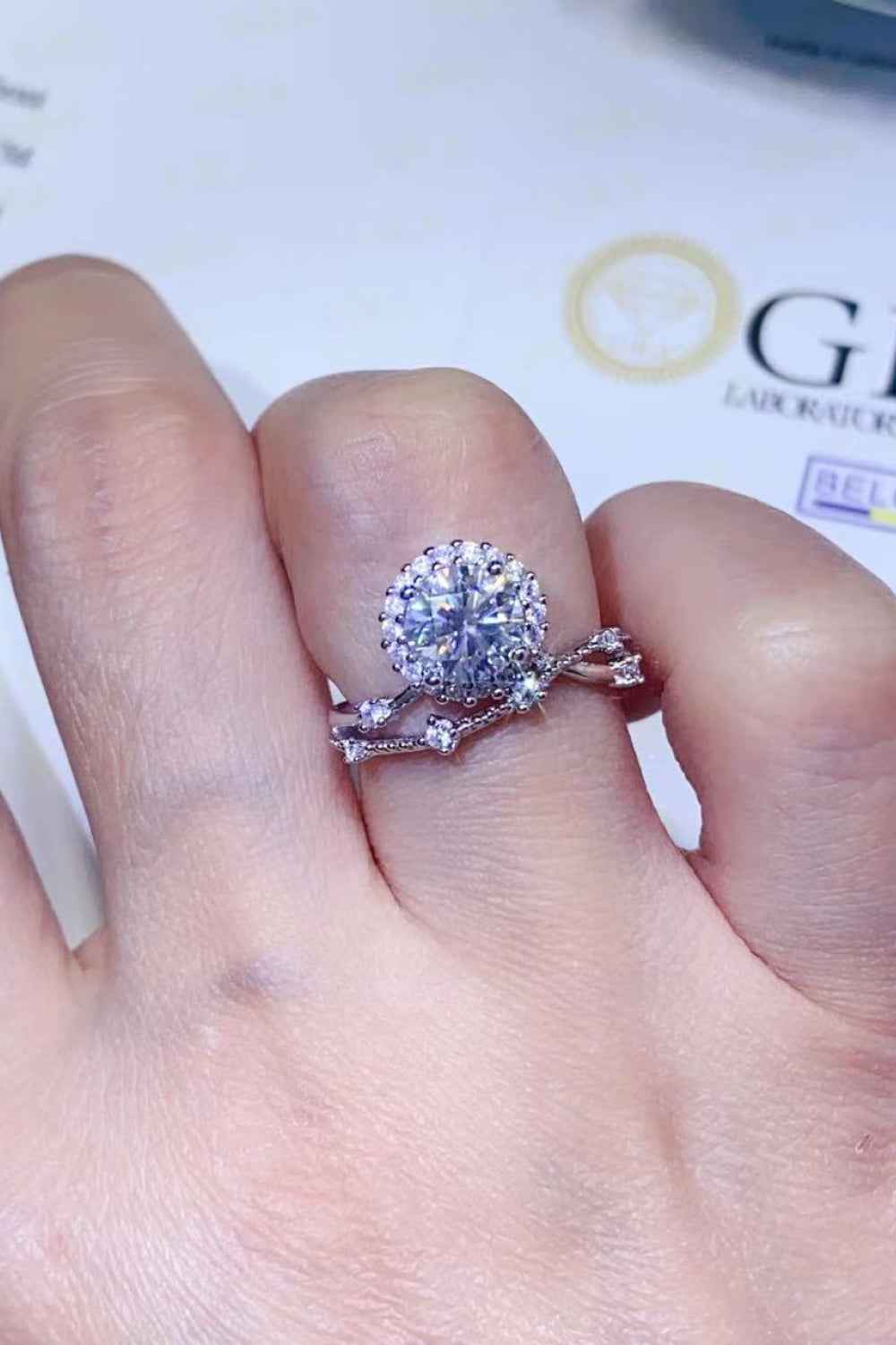 Platinum-Plated Elegant Moissanite Ring