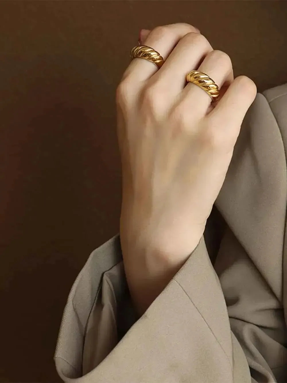 Titanium Steel Ring – Modern Ribbed Design