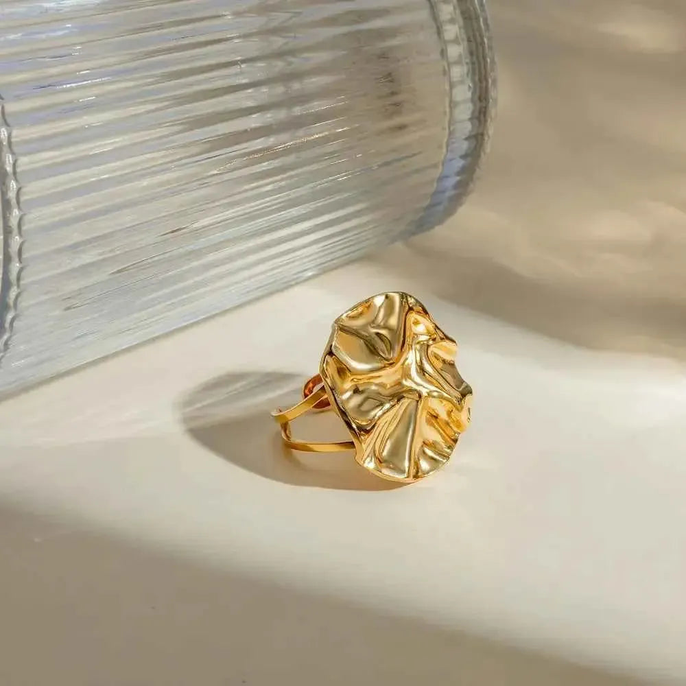 Gold Adjustable Ring – Modern Minimal Design
